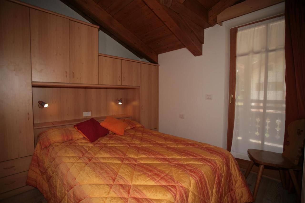 Villetta Ai Pini Deluxe Canazei Εξωτερικό φωτογραφία